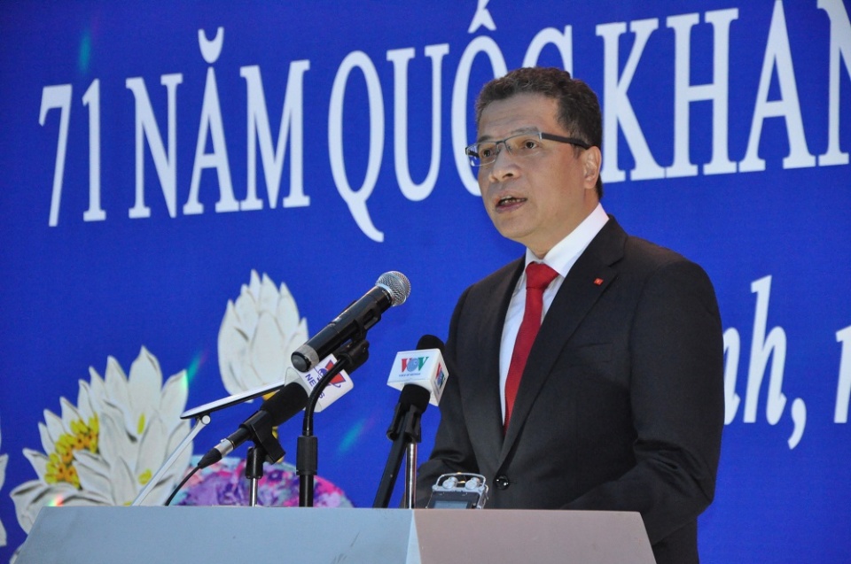 dsq viet nam tai trung quoc to chuc ky niem 71 nam quoc khanh