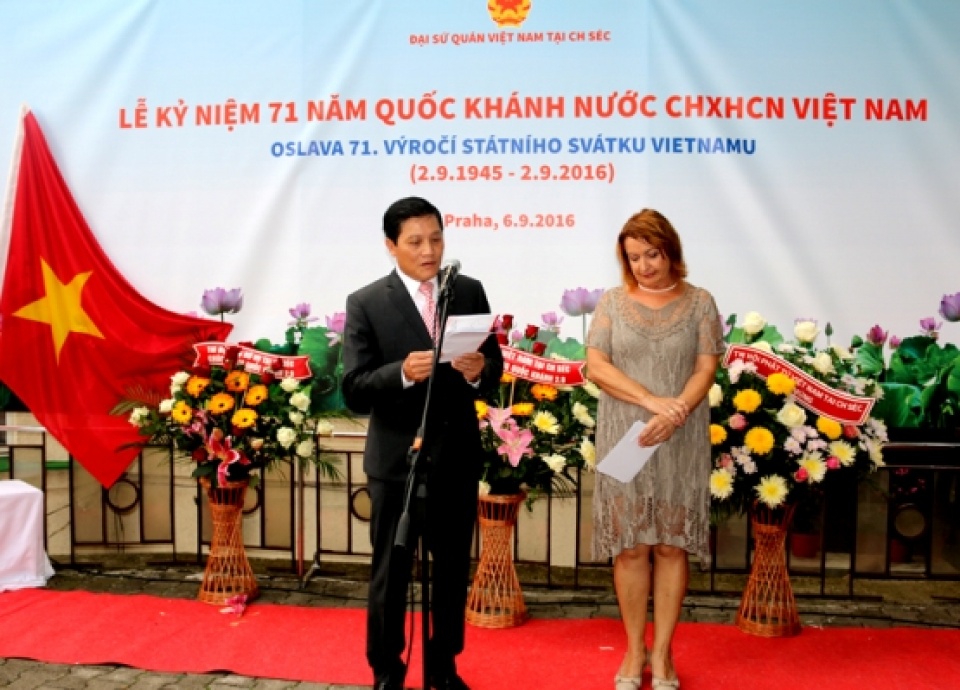 ky niem quoc khanh 29 tai cong hoa sec