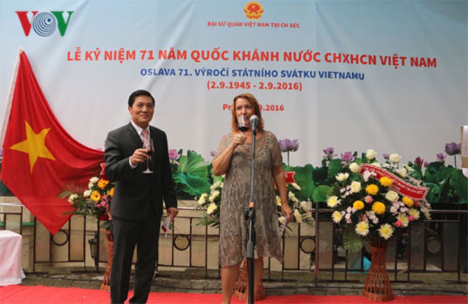 ky niem quoc khanh 29 tai cong hoa sec