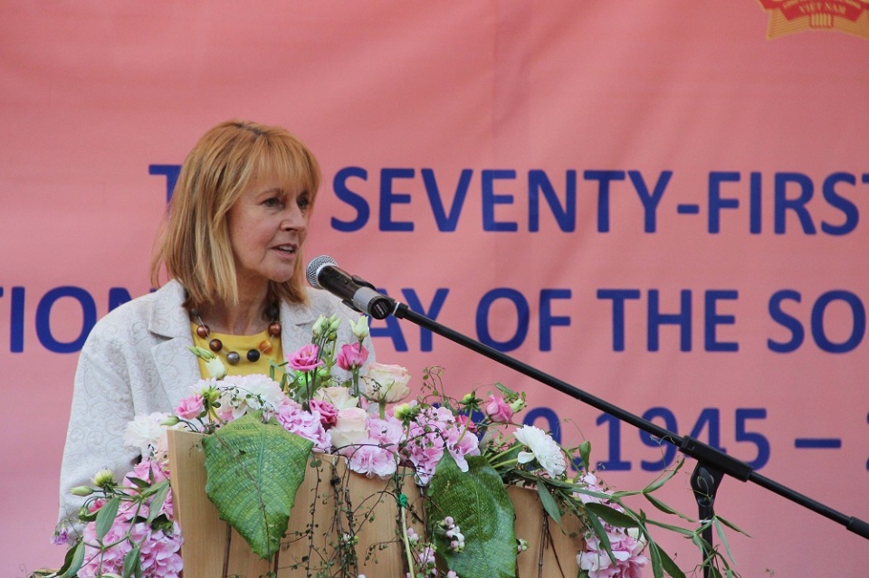 dai su quan viet nam tai duc ky niem 71 nam quoc khanh