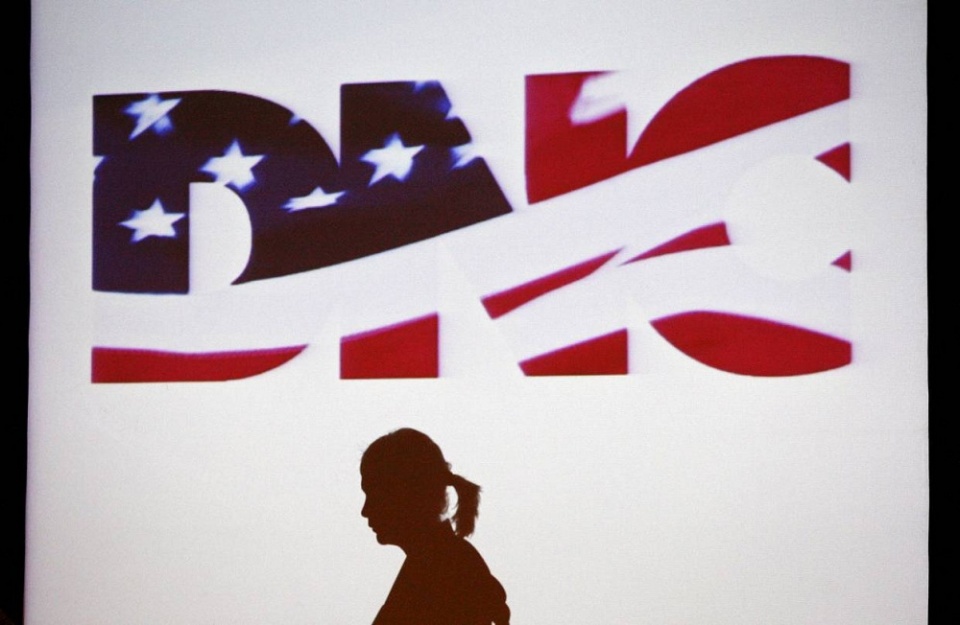 ran nut quan he vi tin tac