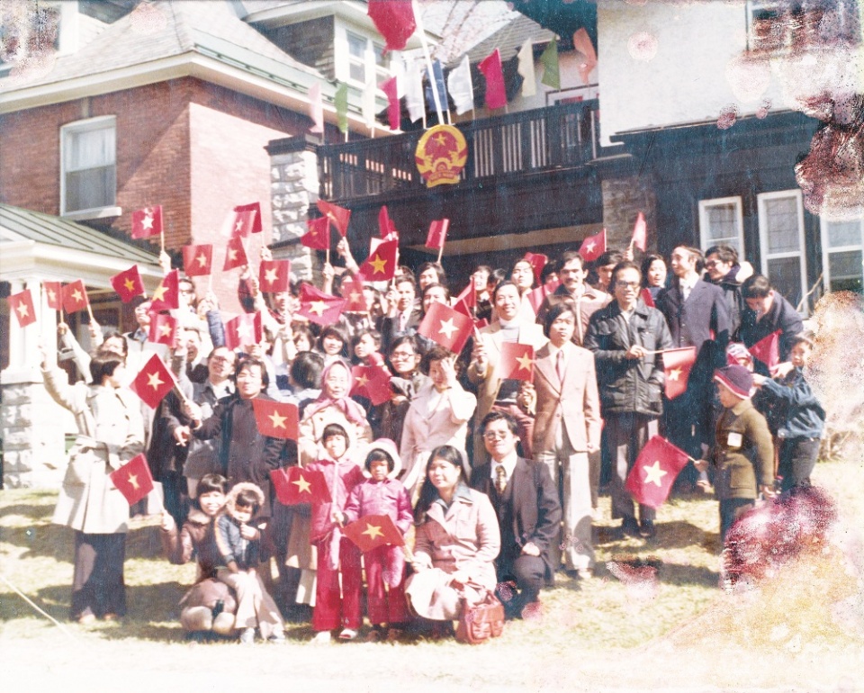 Tình cảm nồng ấm nơi băng giá tinh cam nong am noi bang gia