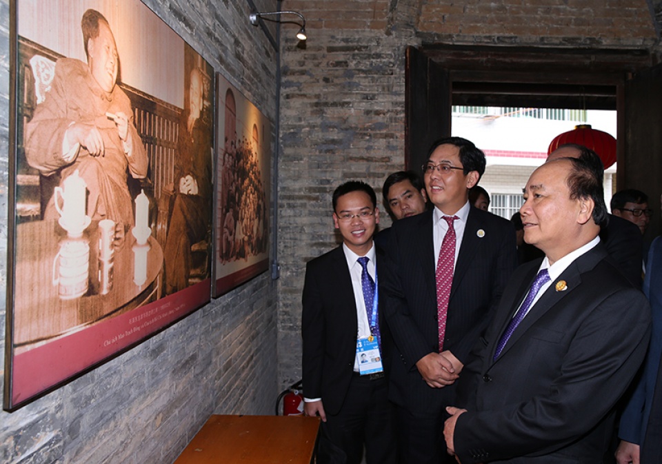 thu tuong tham khu ho c xa trung uong