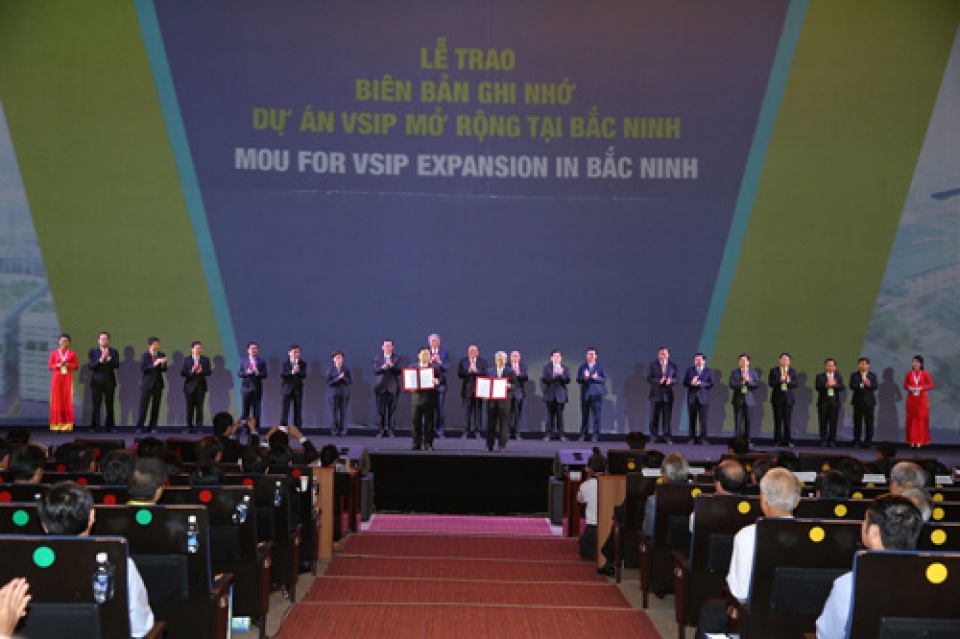 dau an 20 nam hop tac phat trien viet nam singapore