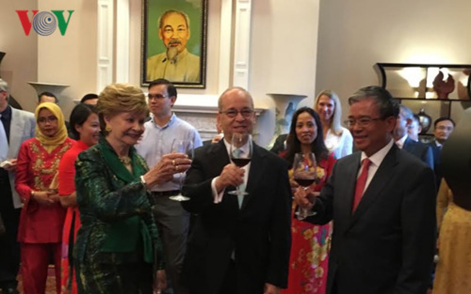 Trợ lý Ngoại trưởng Mỹ dự lễ kỷ niệm quốc khánh Việt Nam tro ly ngoai truong my du le ky niem quoc khanh viet nam