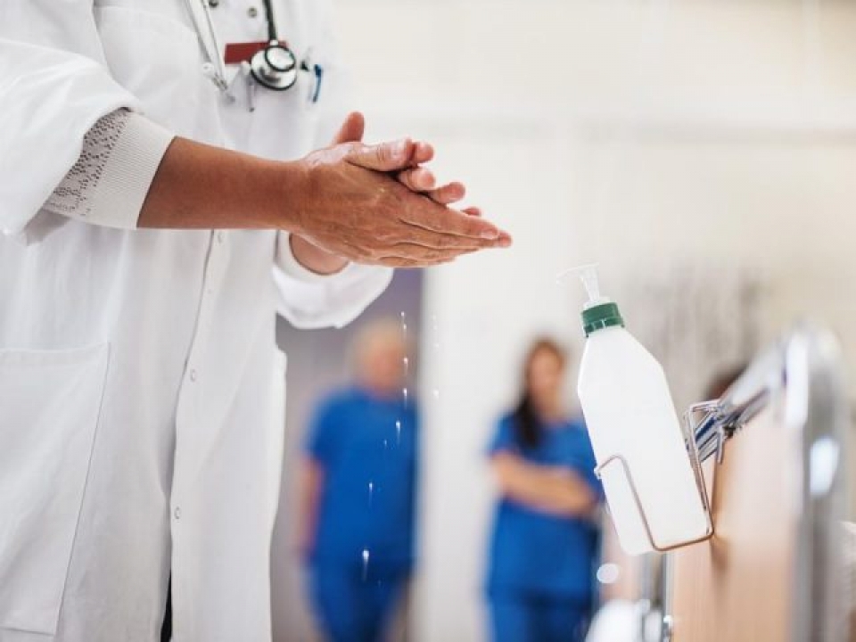 Siêu vi trùng kháng mọi kháng sinh lan rộng trong các bệnh viện trên toàn thế giới sieu vi trung khang moi khang sinh lan rong trong cac benh vien tren toan the gioi