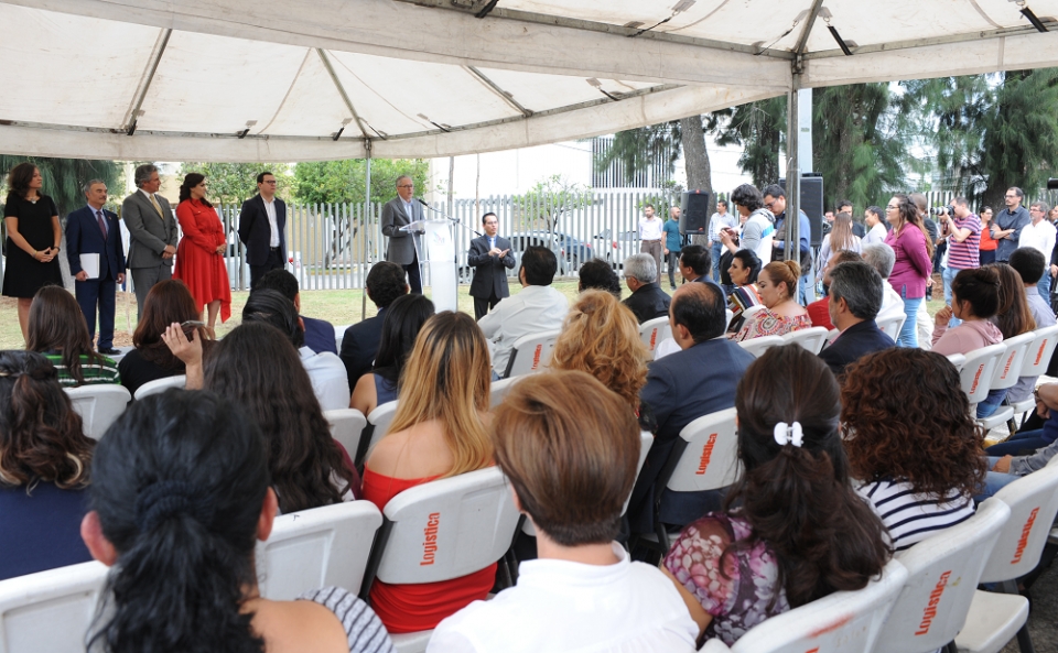 khanh thanh tuong bac ho tai thanh pho guadalajara mexico