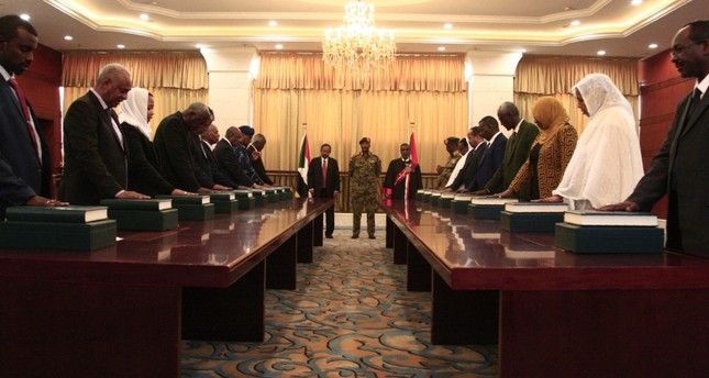 sudan noi cac chuyen tiep tuyen the nham chuc cong bo chuong trinh kinh te 200 ngay