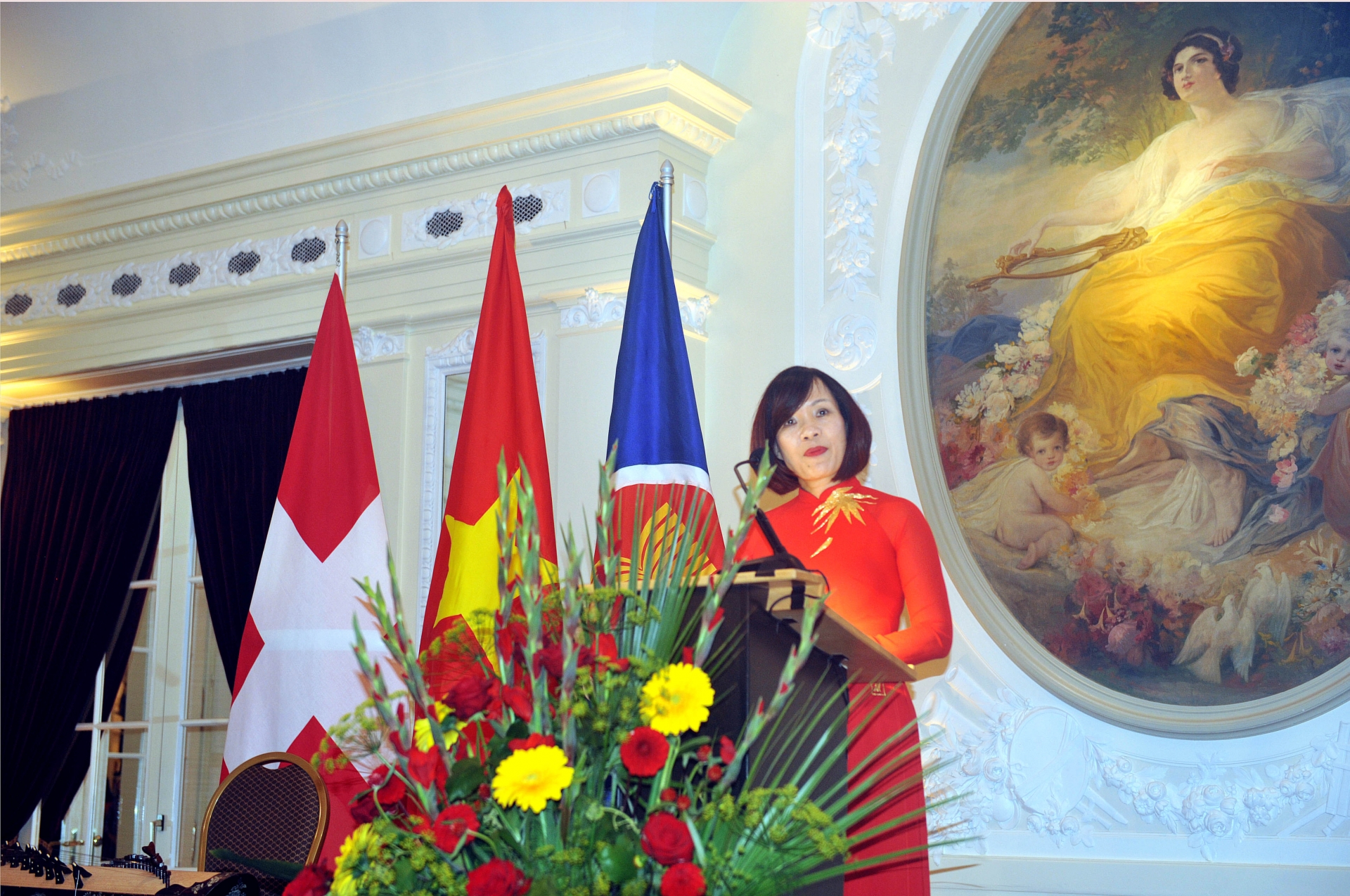 Long trọng kỷ niệm 74 năm Quốc khánh Việt Nam tại Thụy Sỹ long trong ky niem 74 nam quoc khanh viet nam tai thuy sy