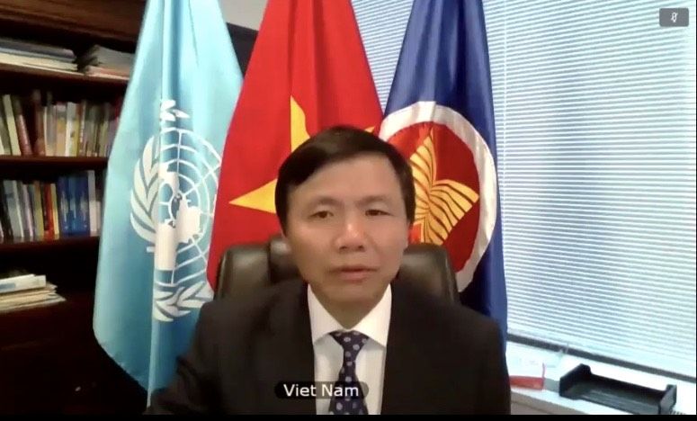 hoi-dong-bao-an-thao-luan-ve-bao-ve-thuong-dan-truoc-nan-doi-do-xung-dot