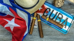 Mỹ-Cuba: Washington 'siết trừng phạt', Havana 'tìm' Moscow bàn việc tăng cường quan hệ toàn diện