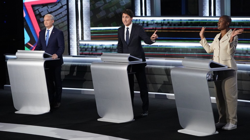 Ba trong 5 lãnh đạo các chính đảng của Canada trong cuộc tranh luận bằng tiếng pháp ngày 9/9 (giờ Việt Nam). Nguồn: CTV News)