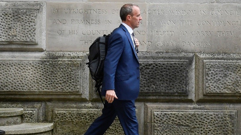 Anh thay máu nội các, Ngoại trưởng Raab về đâu?