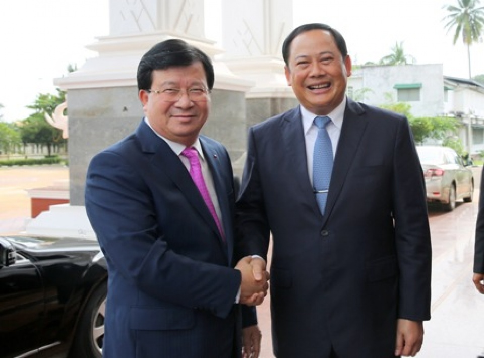 uu tien trien khai cac du an ket noi nang luong viet lao