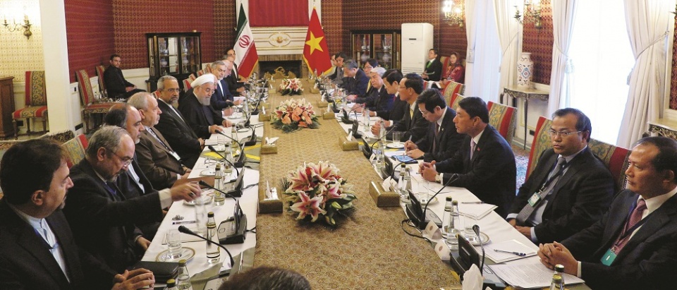 nam dinh cao quan he viet nam iran