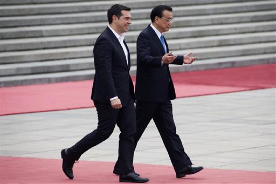 trung quoc hy lap tien toi moi quan he hai banh