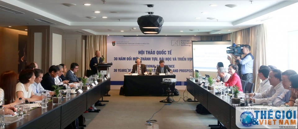 Nhìn lại bài học 30 năm Đổi mới nhin lai bai hoc 30 nam doi moi