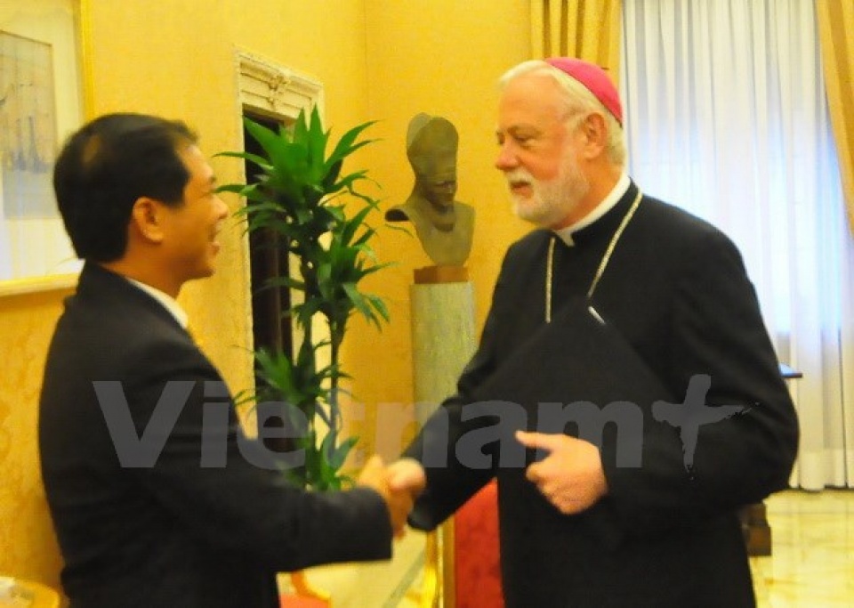 thu truong ngoai giao bui thanh son tham toa thanh vatican