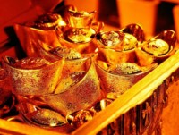 gia vang the gioi giam trong luc doi fed dieu chinh lai suat