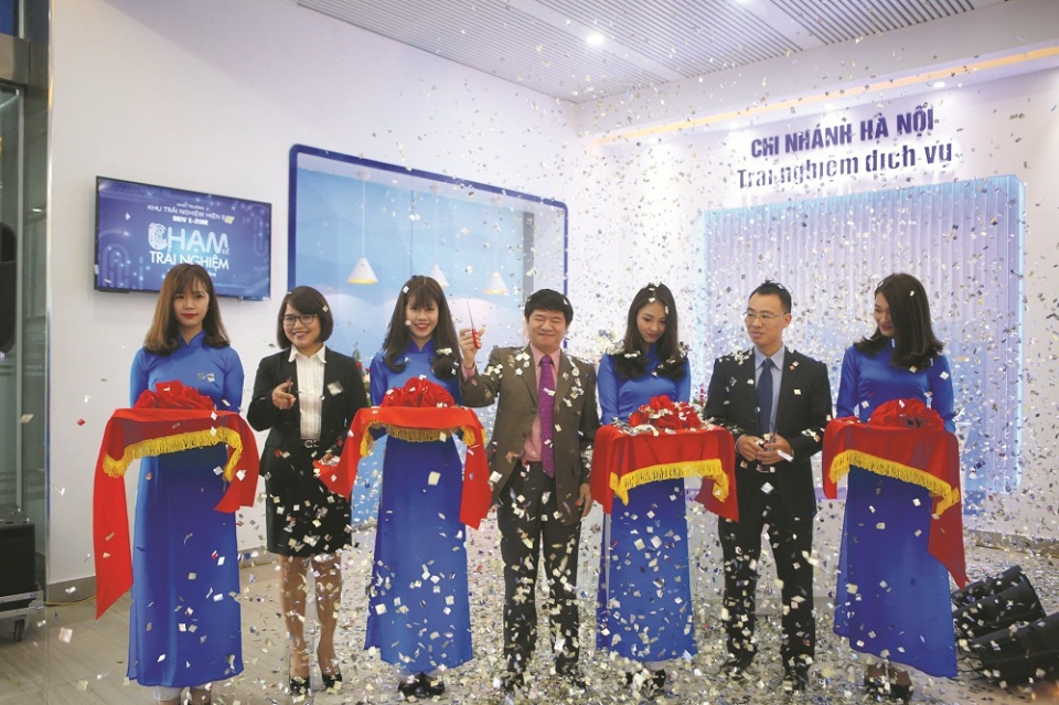 bidv vuot moc 1000 diem giao dich