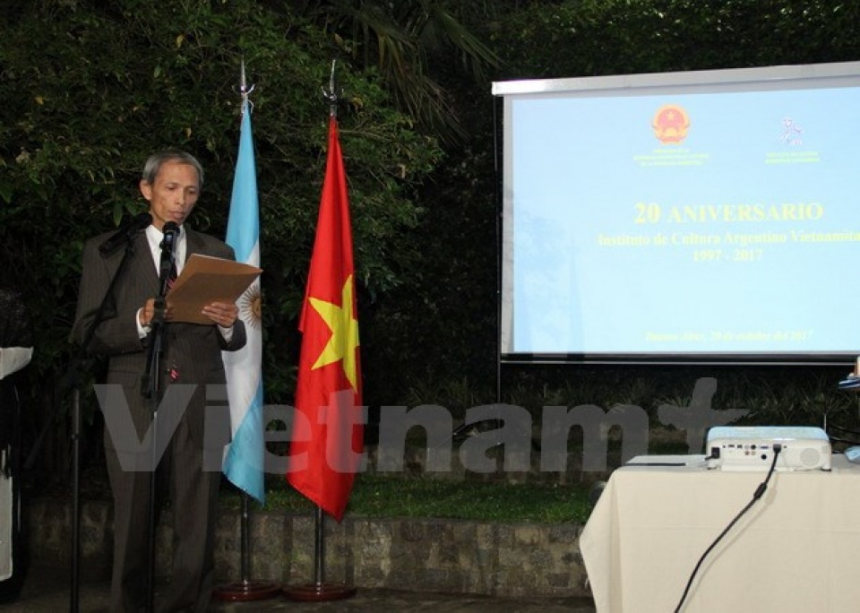 ICAV - cầu nối hữu nghị giữa hai nước Argentina và Việt Nam icav cau noi huu nghi giua hai nuoc argentina va viet nam