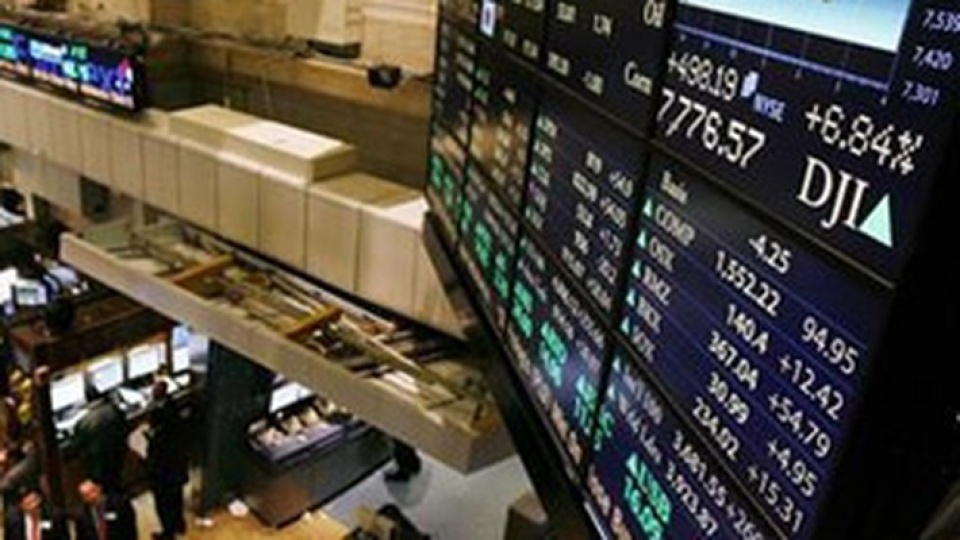 chung khoan my nhat ru nhau tang diem