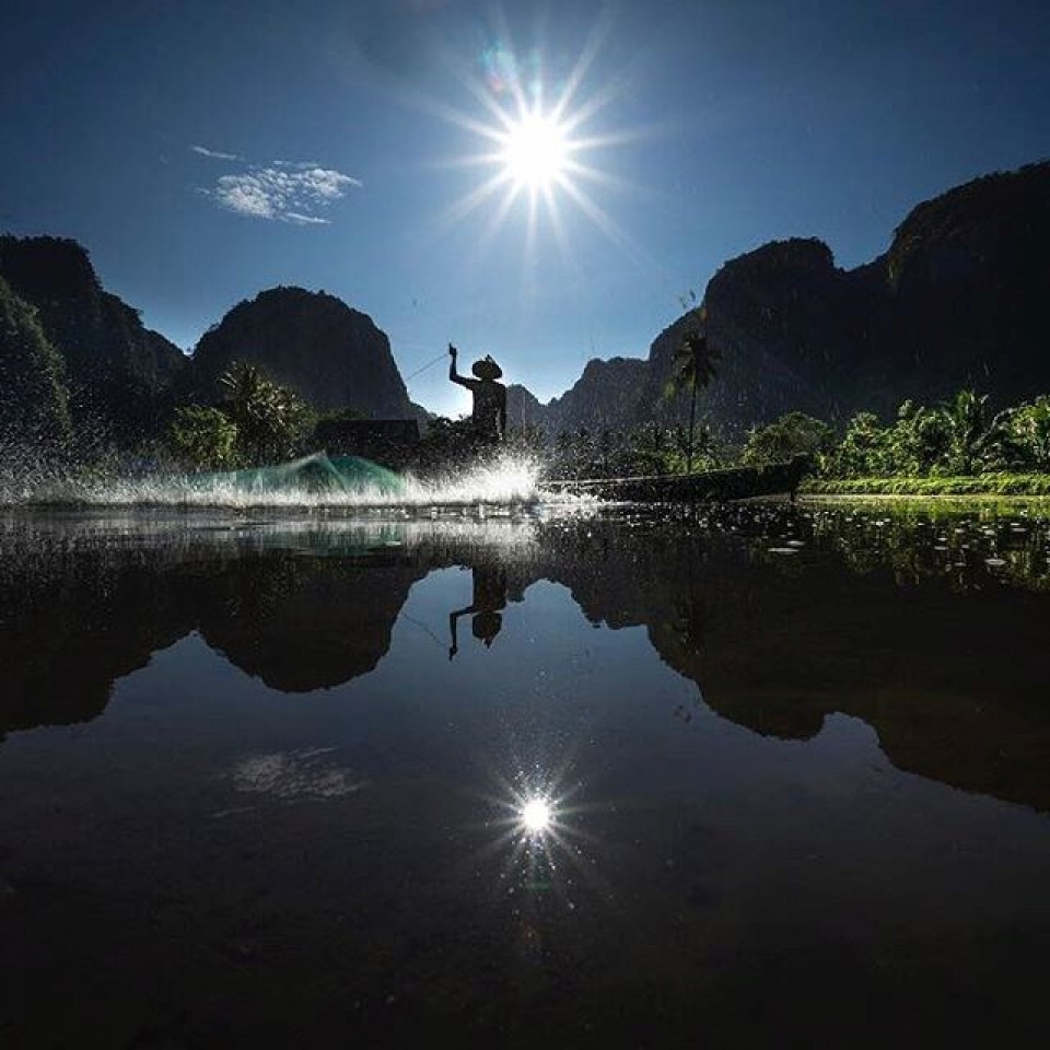 viet nam co 3 dai dien vao chung khao cuoc thi anh apec 2017