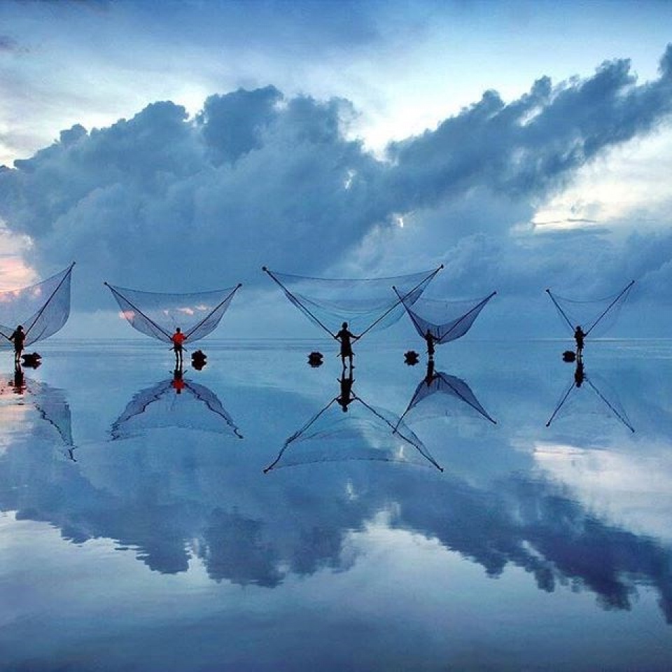 viet nam co 3 dai dien vao chung khao cuoc thi anh apec 2017