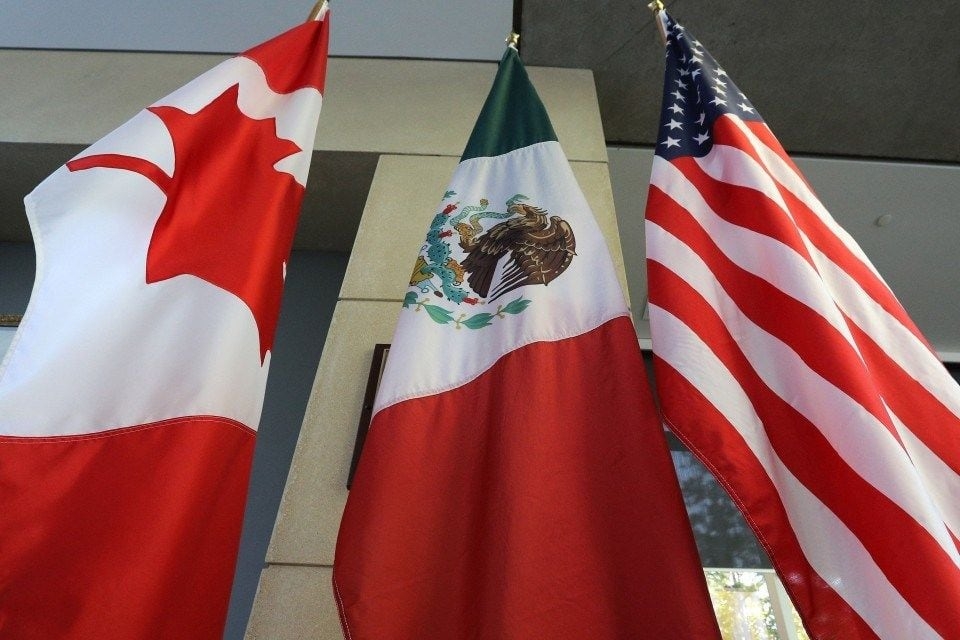 nafta 20 phi vu moi cua ong trump