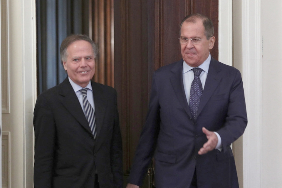 italy mong muon khoi phuc quan he giua eu va nga