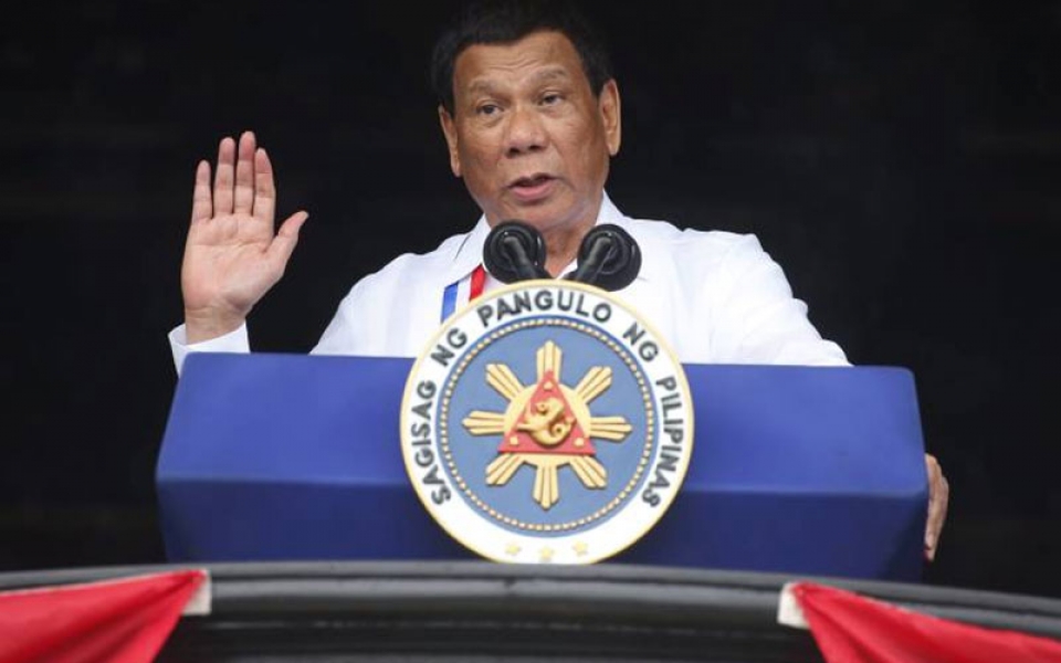 bo noi vu phillippine tong thong r duterte khong bi ung thu