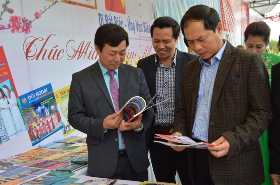 mo o cua hoi nhap cho nguoi dan trung du