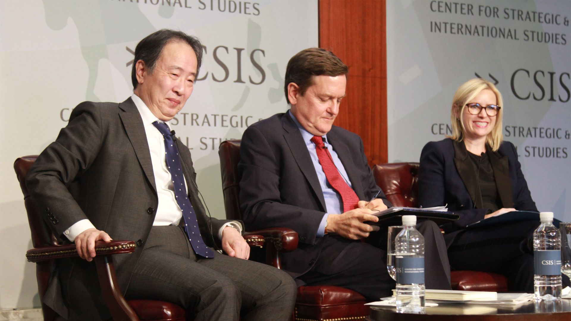 co van thuong mai va g7 cua ong trump se roi nha trang