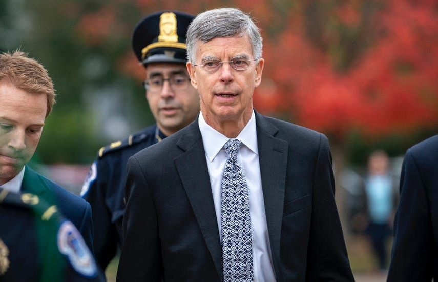 luan toi tong thong trump them 15 trang bao cao do dau vao lua