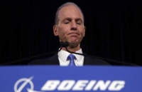 Thừa nhận các sai sót của 737 MAX, Boeing vẫn chỉ mới công khai 'một nửa sự thật'?