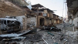 Xung đột Armenia-Azerbaijan: Thủ phủ Nagorno-Karabakh bị oanh tạc, Nga muốn đem lực lượng đến khu tranh chấp?