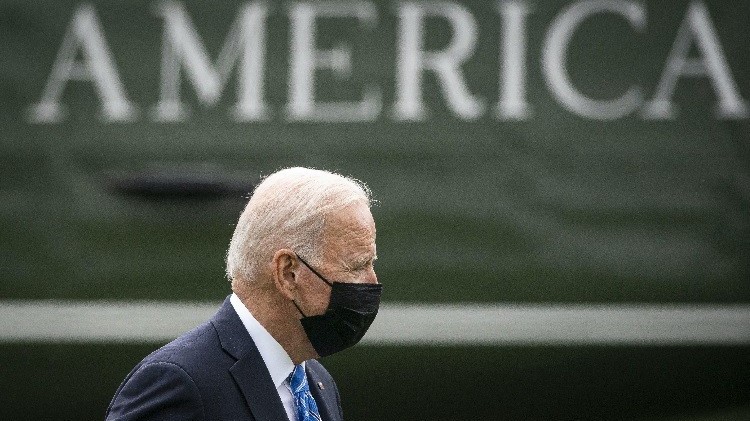 Chính phủ Mỹ thoát cảnh đóng cửa ngay trước nửa đêm