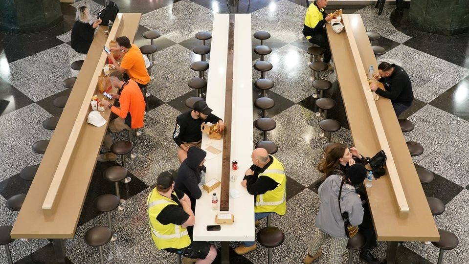 song chung voi covid19 thanh pho lon nhat australia do phong toa hoan toan hang xom cua viet nam duoc khuyen mo cua tro lai