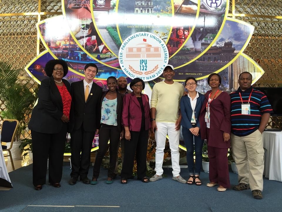 chuyen nhung nguoi tinh nguyen