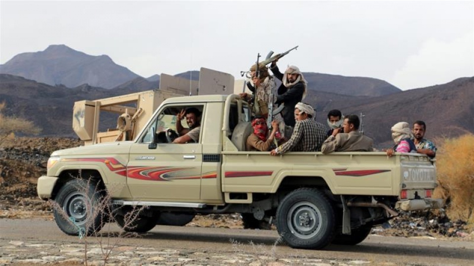 phien quan houthi doa tan cong san bay cua saudi arabia uae