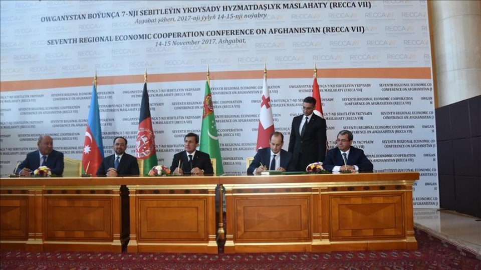 5 nuoc dat thoa thuan xay tuyen van tai noi a au