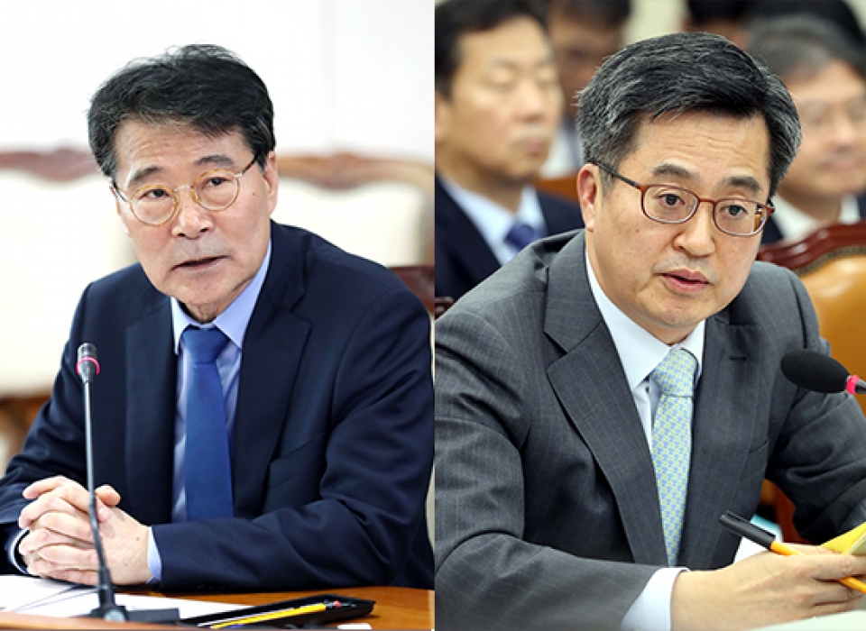 han quoc hai quan chuc kinh te hang dau bi cach chuc