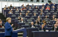 nato eu khong nen mot minh mot duong