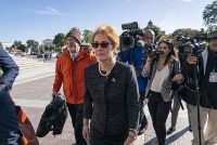 tong thong trump cuoc dieu tran cong khai la tro lua khong quen hau het cac nhan chung