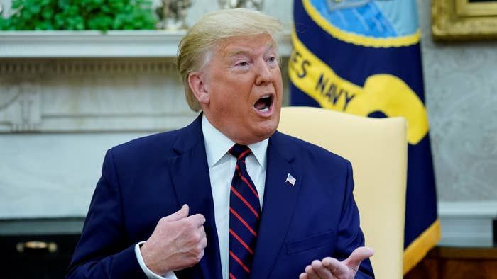 mot tuan kho ngu cua ong trump