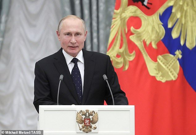 tong thong putin nga se hoan thien vu khi chua tung co tren the gioi bat luan moi dieu