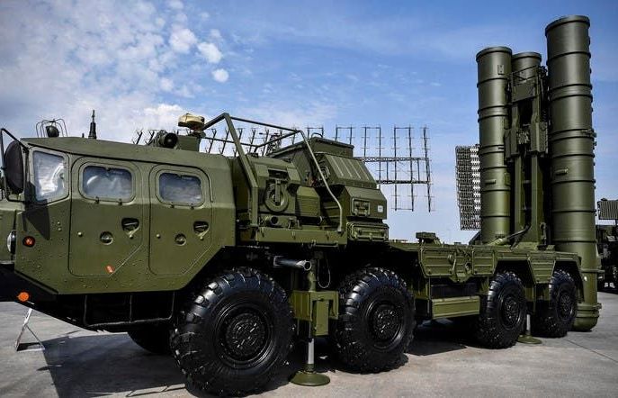 van chua dung lai nga tho nhi ky se tiep tuc ky hop dong mua ban s400 moi