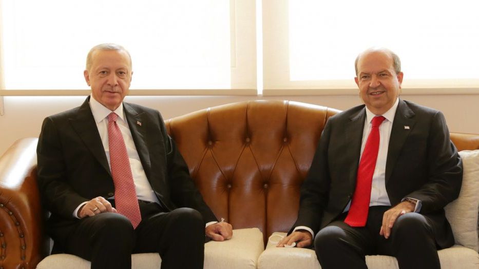 nhiet chua ha tong thong tho nhi ky tuyen bo u ng ho da o cyprus tach tha nh hai quoc gia