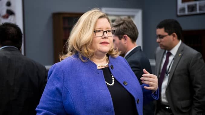 Bầu cử Tổng thống Mỹ 2020: Thêm cánh cửa đóng trước mặt ông Trump, 'nữ chính bất đắc dĩ' trong sân khấu chính trị Mỹ lên tiếng