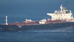 Nổ mìn ở cảng Saudi Arabia, một tàu bị hư hại, Riyadh nói do khủng bố